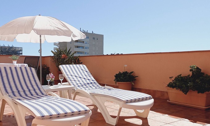 L'Hospitalet de Llobregat Appartement | Sunny and Cozy penthouse Fira BCN