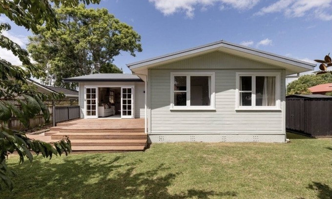 Tauranga Maison | Sunny family fun in quiet neighbourhood