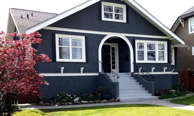 Kitsilano Maison | Maison familiale ensoleillée au coeur de Kitsilano avec vue sur la montagne