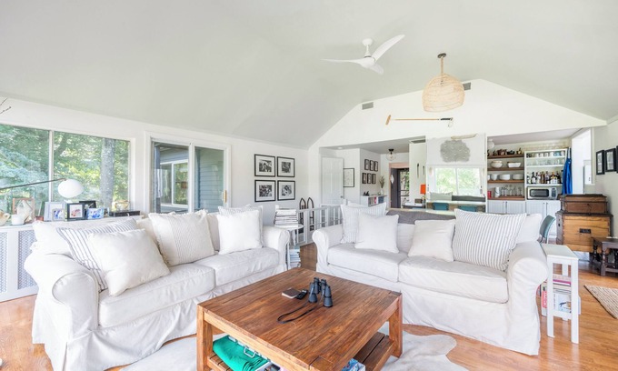 Putnam Valley Maison | Maison ensoleillée sur le lac Oscawana