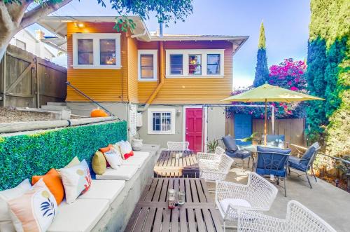 Golden Hill Maison | Sunny San Diego Golden Hill Home! Pet Friendly, near DT, Fully Stocked!