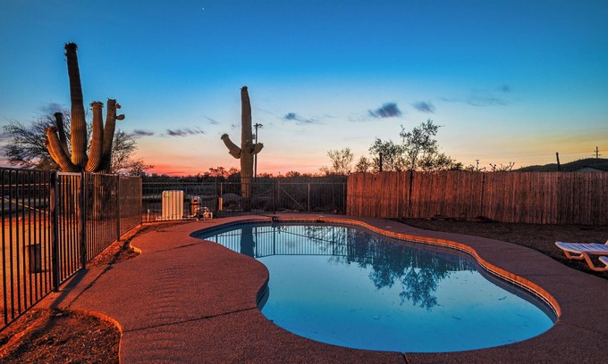 Tucson Estates Maison | POOL & views! Serenity SW