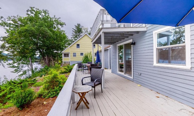 Alton Bay Maison | Sunrise Bay