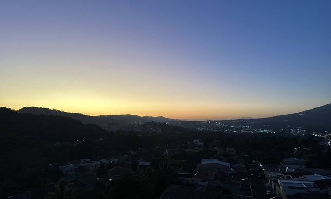 Antiguo Cuscatlan Copropriété | Sunset 302 - cozy condo on Antiguo Cuscatlan close to many attractions!