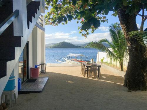Matnog Maison | Sunset Beach House - On Calintaan Island