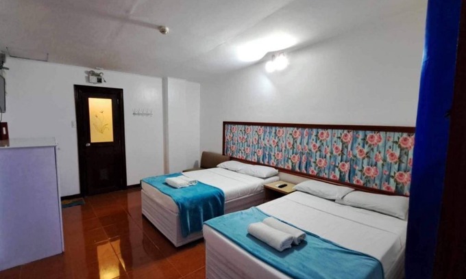 Puerto Princesa City Centre Copropriété | Sunset Cove: Island Condo