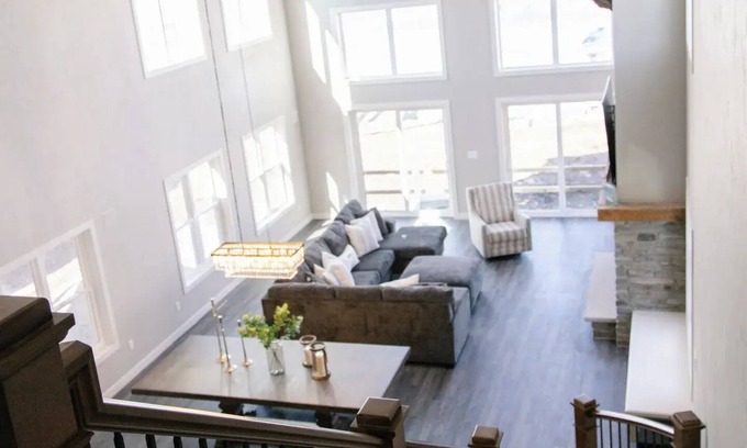 Butte Des Morts Maison | Sunset Retreat EAA home