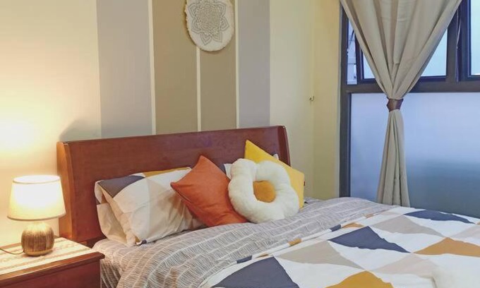 Central District Appartement | Sunset Seaside Retreat@13pax - Direct Beach Access