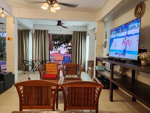 Penampang Maison | Sunset Seaview Bay Villa