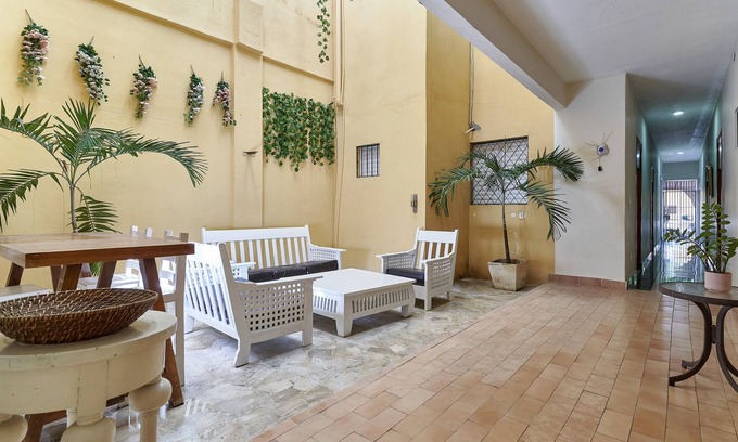 Zona Colonial Hôtel | Sunset Terrace Suite: Stylish 1BD/1BA Oasis with Views of the Zona Colonial