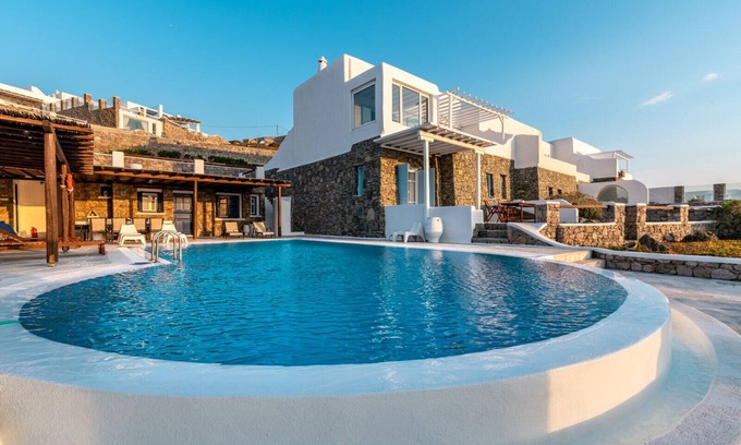Agios Ioannis Villa | Sunset Villa Iza avec vue imprenable