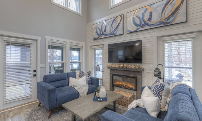 Tracy City Cabine | Sunset Wonder at The Retreat at Water's Edge