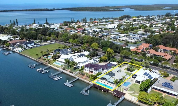 Pelican Waters Maison | Sunshine Coast Dream Getaway