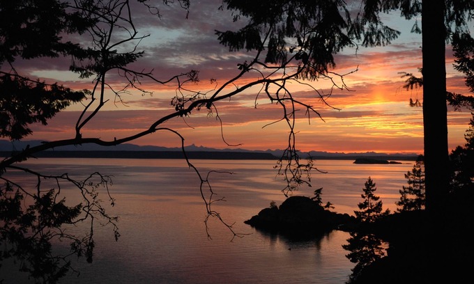 Lund Maison | Sunshine Coast Gem: Près de l'île Savary avec les commodités du continent