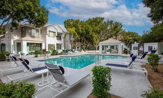 Arrowhead Ranch Appartement | Sunshine for up to 6 people in a Luxe Apt