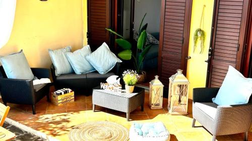 Porto Pino Maison | Sunshine House