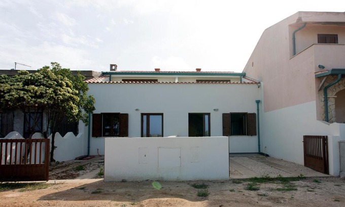 San Vero Milis Villa | Sunshine Luxury Seafront House - s'arena scoada