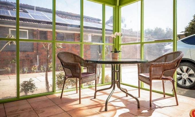 Cowes Maison | Sunshine Retreat Villa 4