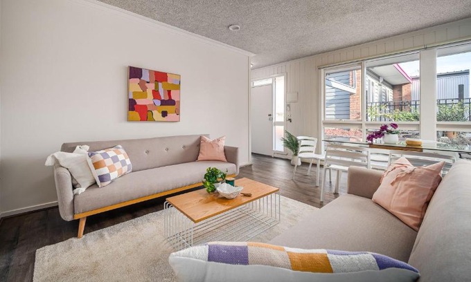 Cowes Maison | Sunshine Retreat Villa 7
