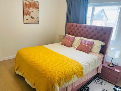 Richmond Maison | Sunshine Rooms in Richmond