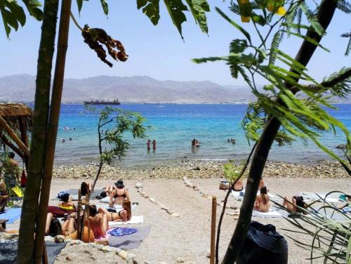 Eilat Appartement | Sunshine Suite Boutique Only 5 Min Walk To The Beach - By SEAELO EILAT