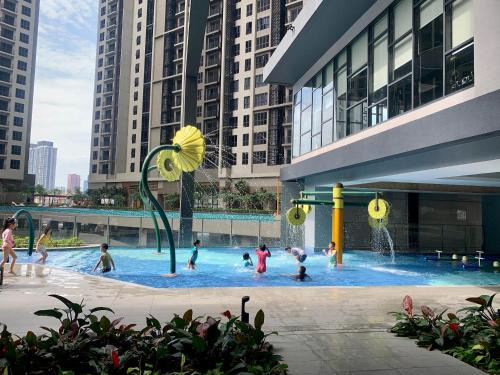 Maluri Appartement | Sunway Velocity Homestay 5pax Apartement 2R1B Link Bridge To Sunway Velocity Mall MRT LRT Maluri & Cochrane City Sky View Kuala Lumpur 802
