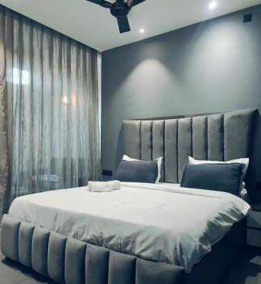 Noida Appartement | Suparnova spira star