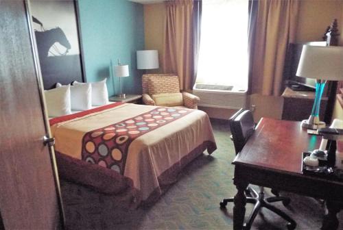 Evansville Cabine | Super 8 by Wyndham Casper East/Evansville