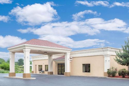 Danville Hôtel | Super 8 by Wyndham Danville