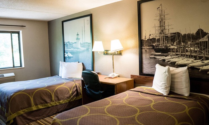 Conning Towers Nautilus Park Hôtel | Super 8 by Wyndham Groton