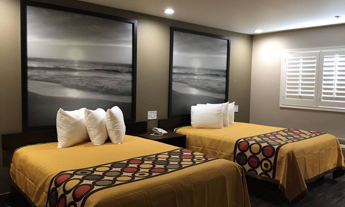 Lincoln Acres Hôtel | Super 8 by Wyndham National City Chula Vista