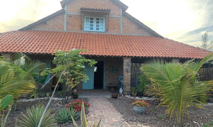 Ponta do Anel Maison | Super Chalé Macapá Meu Amor