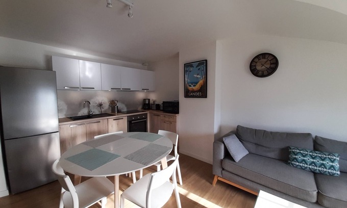 Dax Appartement | Super appartement T3 refait à neuf, au coeur de Dax, avec beaucoup de charme