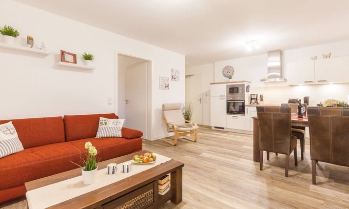 Alt Gaarz Appartement | Super Gemütliche 2-raum-ferienwohnung mit Terrasse, 500 m bis zum Strand