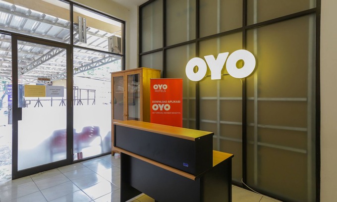 Kedoya Utara Hôtel | Super OYO 866 Idola Residence