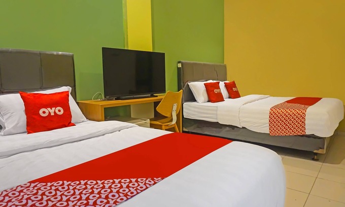 Cikokol Hôtel | Super OYO 92271 Orienchi 3