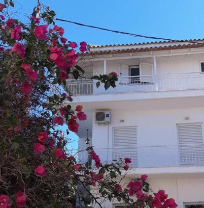 Filiatra Maison | Super renovated maisonette - Σούπερ ανακαινισμένη μεζονέτα