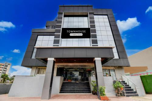 Mahalunge Ingale Hôtel | Super Townhouse Chakan MIDC Pune Formerly Renuka Executive