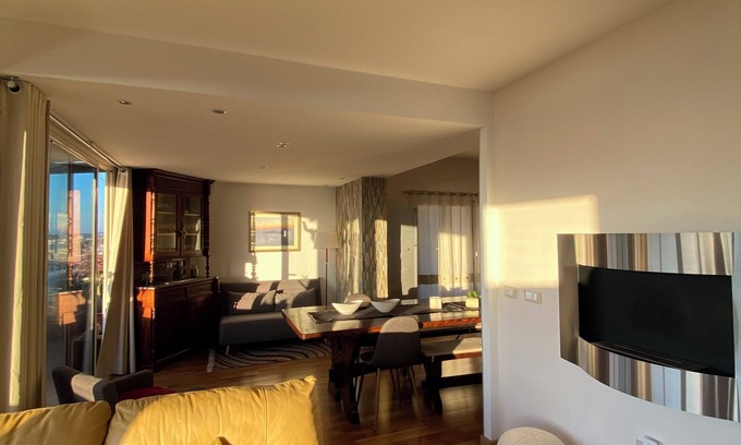 Tremestieri Etneo Appartement | Superattico Vista Mozzafiato tra il Mare e Letna a due Passi dal Centro Città
