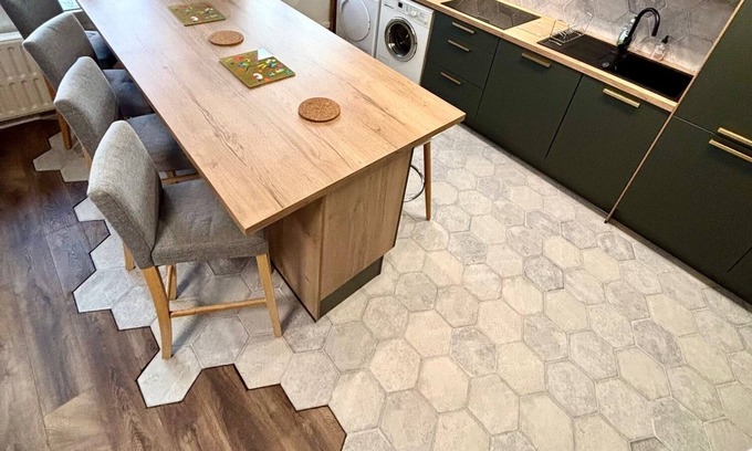 Saint-Remi Appartement | BedinReims Superbe 140m² 5chb/2sdb +parking gratuit centre Ideal 8 à 9pers