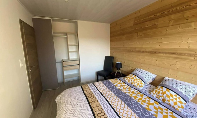 Foncine-le-Haut Appartement | Superbe logement pour 10/12 personnes