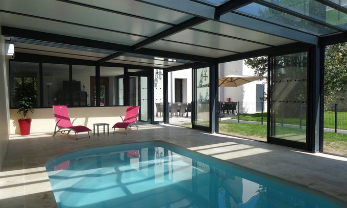 Saint-Branchs Maison | Superbe gîte au coeur de la Touraine, avec piscine intérieure, 14 personnes
