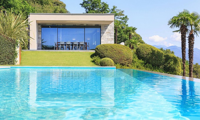 Stresa Villa | Superbe villa moderne avec piscine & vue panoramique sur le lac! - Villa Falcone