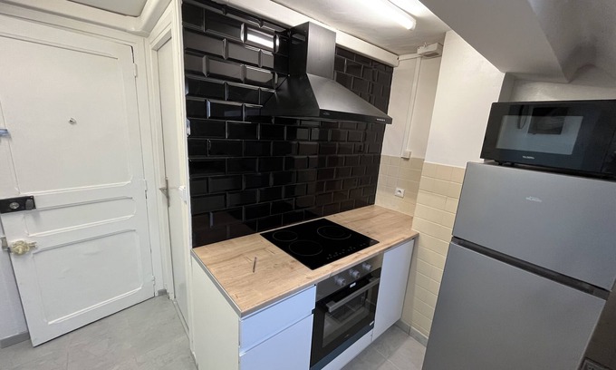 Montlhery Appartement | Superbe Studio refait à neuf