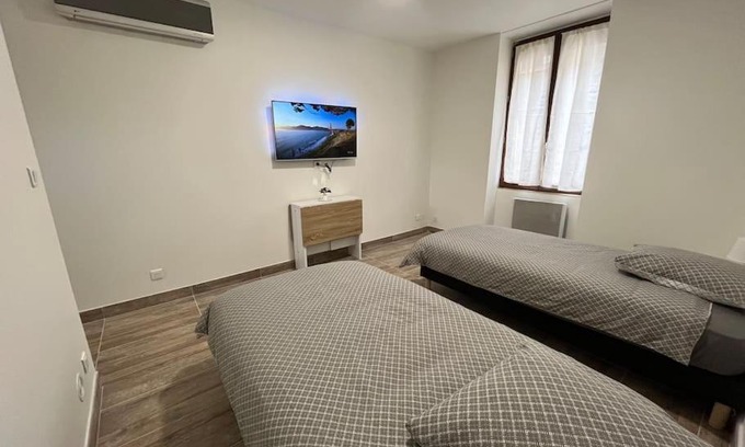 Saint-Fons Appartement | Superbe appartement à 15 min de Lyon