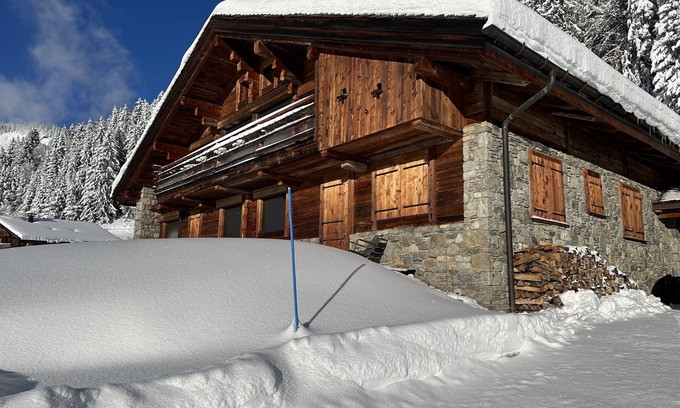 Praz-sur-Arly Chalet De Ski | Superbe Chalet Proche Megève