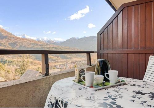 Embrun Appartement | Superbe T2 avec vu sur la montagne