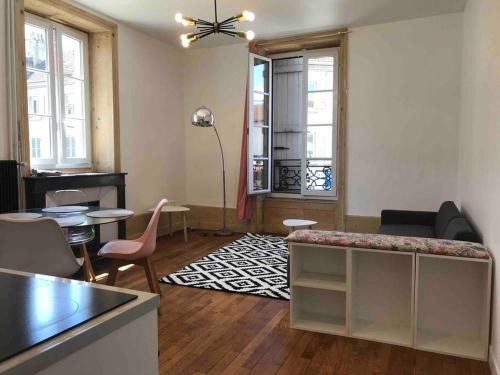 Gray Appartement | Superbe T2 en bords de Saône