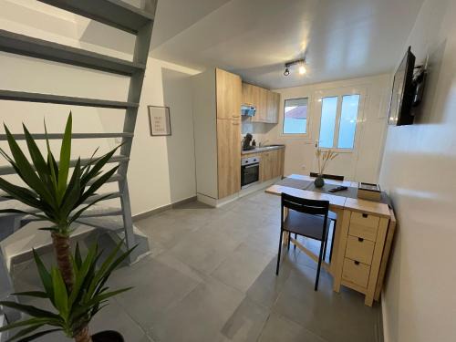Ozoir-la-Ferriere Appartement | Superbe T3 Duplex proche Paris & Disneyland