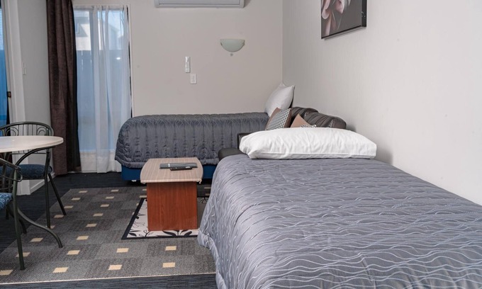 Riccarton Hôtel | Samhil Motor Lodge